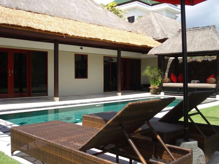 Унгасан: Hillstone Uluwatu Villa