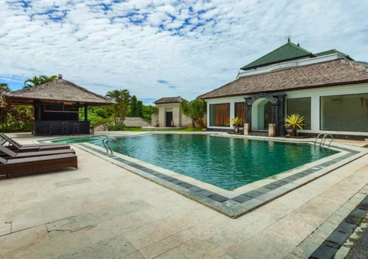 Унгасан: Hillstone Uluwatu Villa