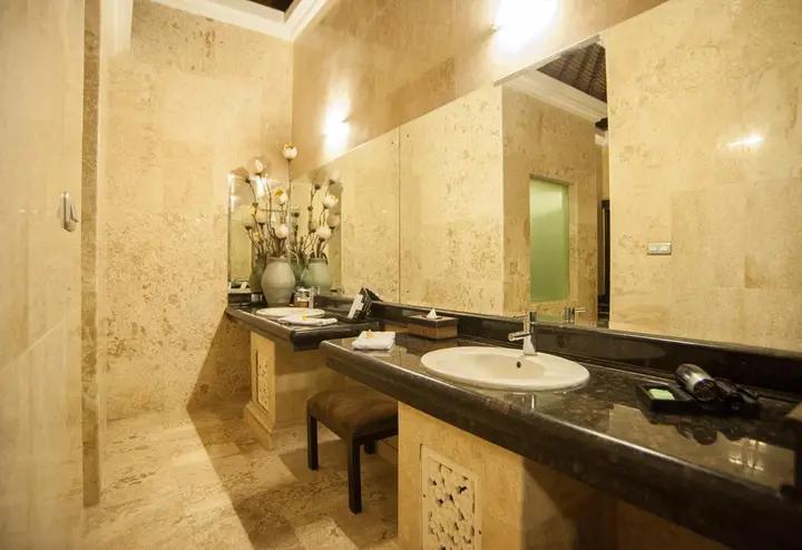 Унгасан: Hillstone Uluwatu Villa