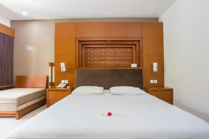 Кута: Hotel Sinar Bali Legian