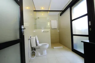 Каликбукбук: Aneka Lovina Villas and Spa