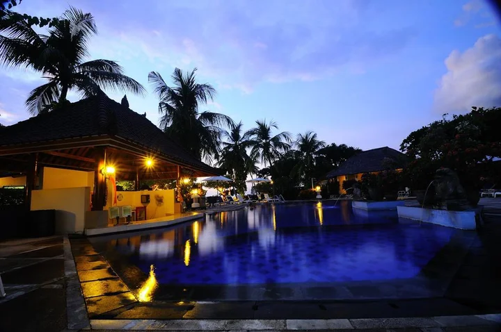 Каликбукбук: Aneka Lovina Villas and Spa