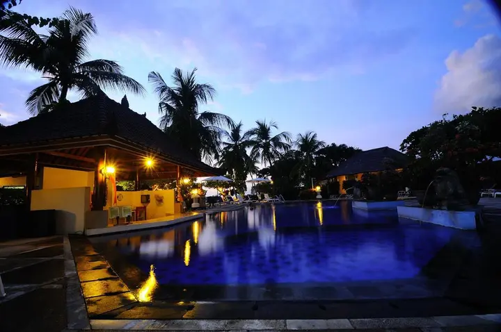 Каликбукбук: Aneka Lovina Villas and Spa