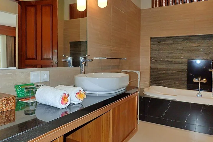 Кута: Mutiara Bali Boutique Resort Villas & Spa
