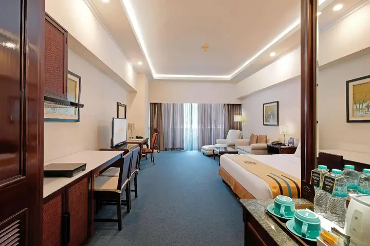 Джакарта: Sunlake Waterfront Resort and Convention
