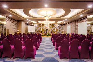 Джакарта: Sunlake Waterfront Resort and Convention