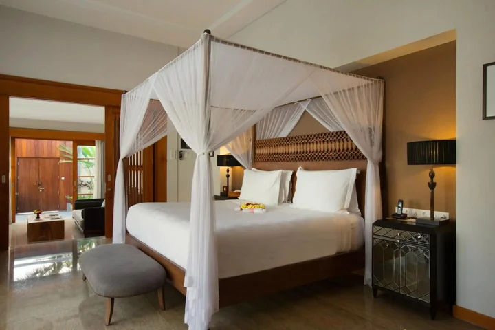 Кута: The Samaya Seminyak