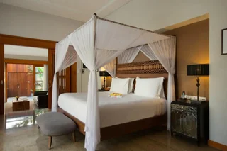 Кута: The Samaya Seminyak