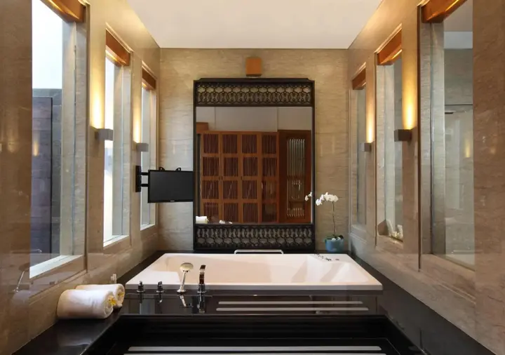 Кута: The Samaya Seminyak