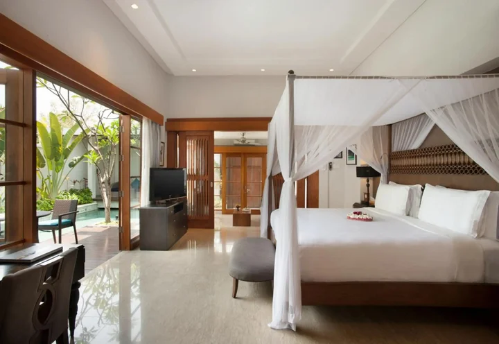 Кута: The Samaya Seminyak