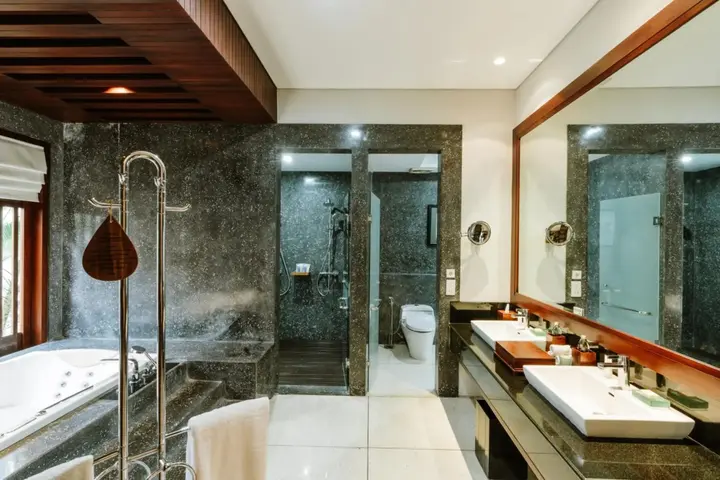 Кута: The Samaya Seminyak