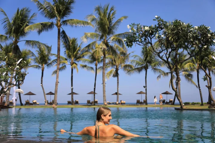 Кута: The Samaya Seminyak