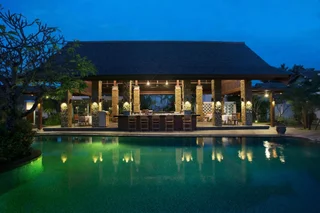 Кута: The Samaya Seminyak