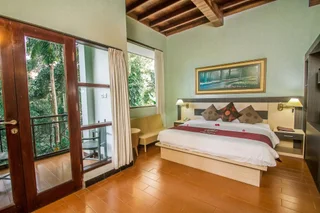Керобокан: The Kayana Seminyak