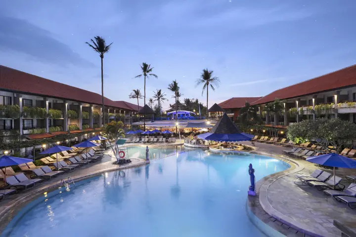 Кута: Bali Dynasty Resort