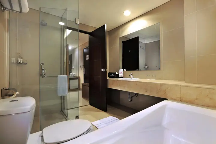 Legok: Atria Residences Gading Serpong