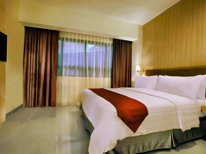 Legok: Atria Residences Gading Serpong