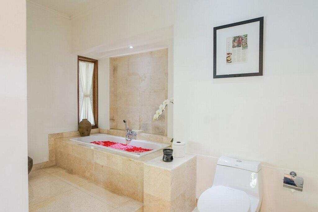 Кута: Alam Bidadari Seminyak Villas