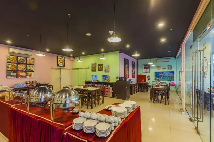 Пеканбару: Red Planet Pekanbaru