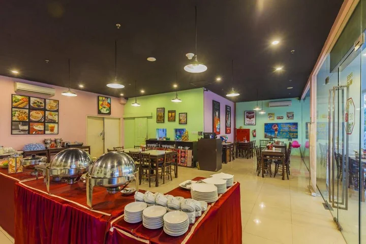 Пеканбару: Red Planet Pekanbaru