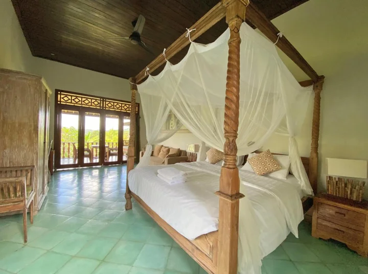 Сидемен: Sawah Indah Villa