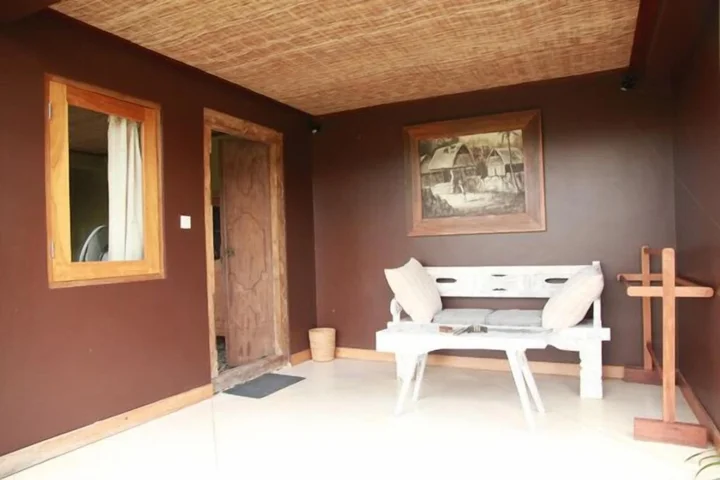 Сидемен: Sawah Indah Villa