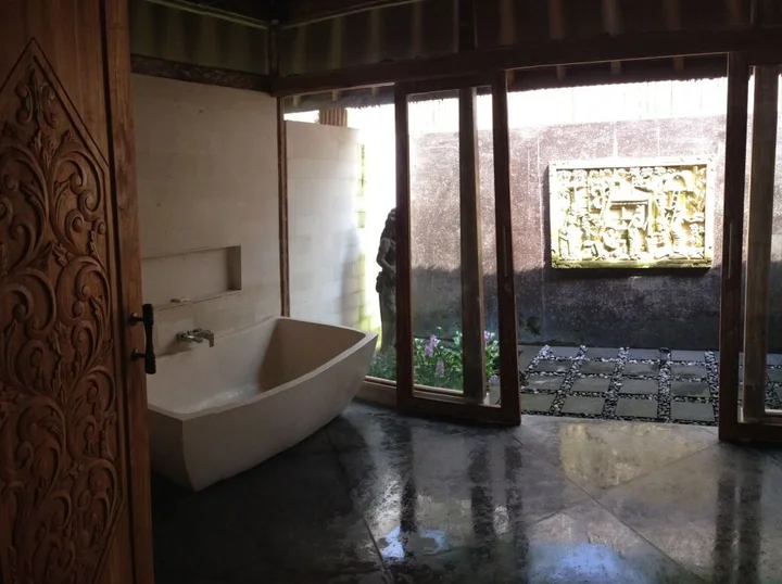 Сидемен: Sawah Indah Villa
