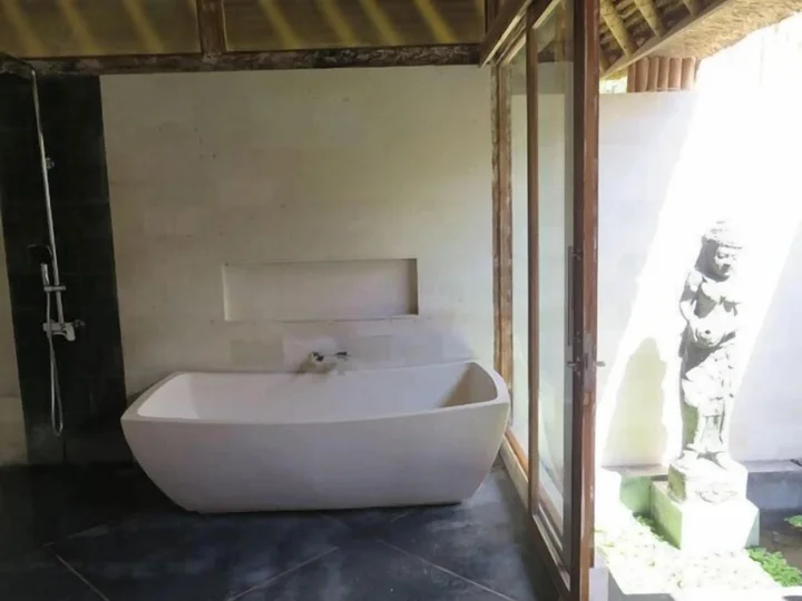 Сидемен: Sawah Indah Villa