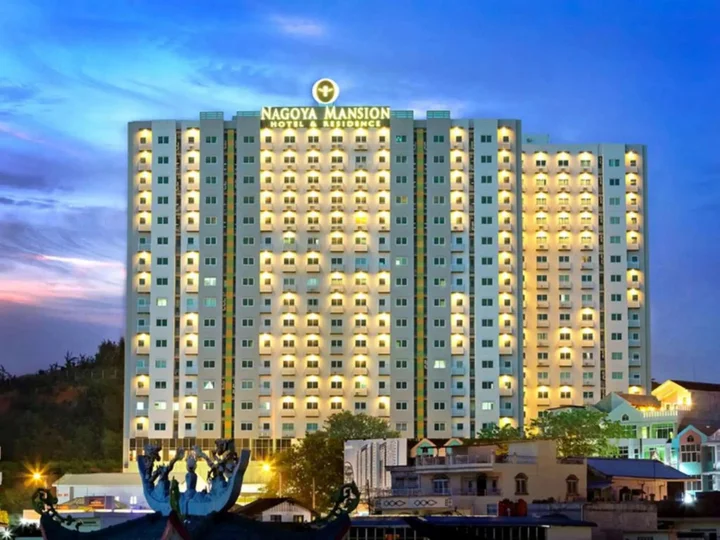 Батам: Nagoya Mansion Hotel & Residence