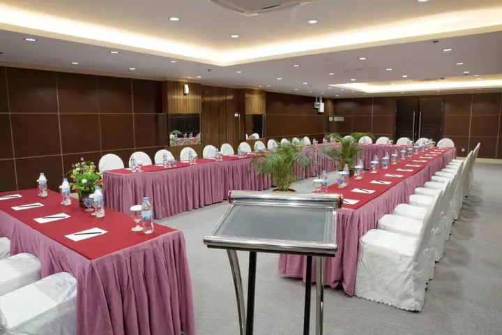 Батам: Nagoya Mansion Hotel & Residence