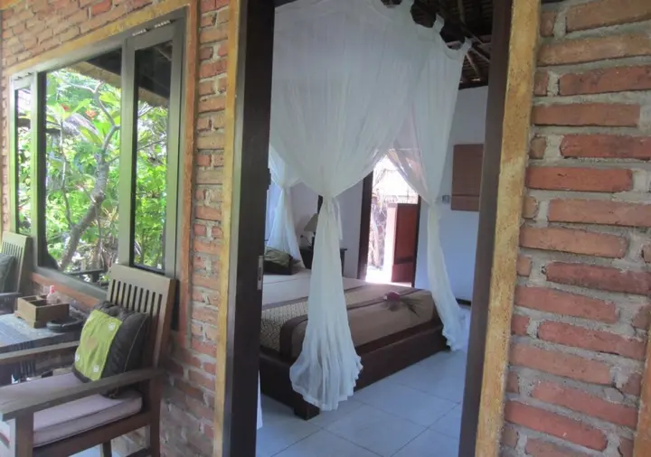Гили Траванган: Gili Hideaway
