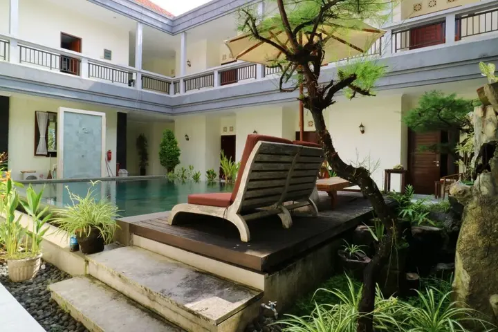 Кута: Teges Inn Kuta