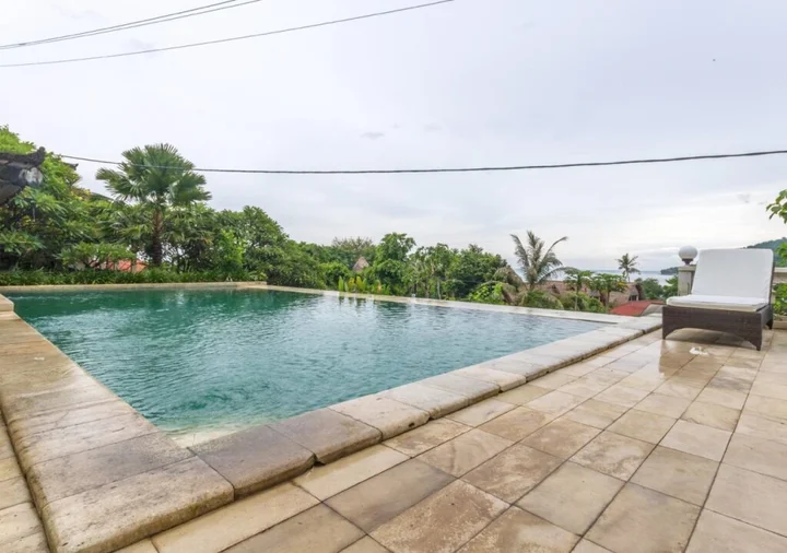 Бунутан: Baliku Dive Resort