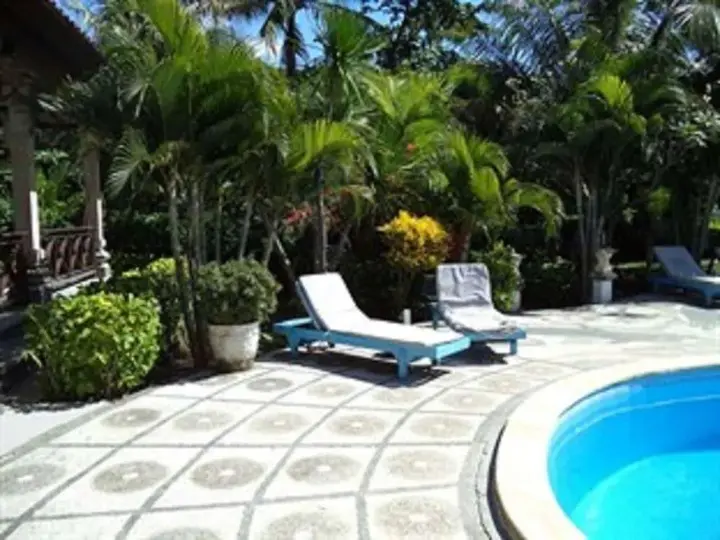 Бунутан: Deddys Beach Bungalows