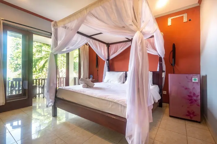 Бунутан: Rising Star Dive Resort