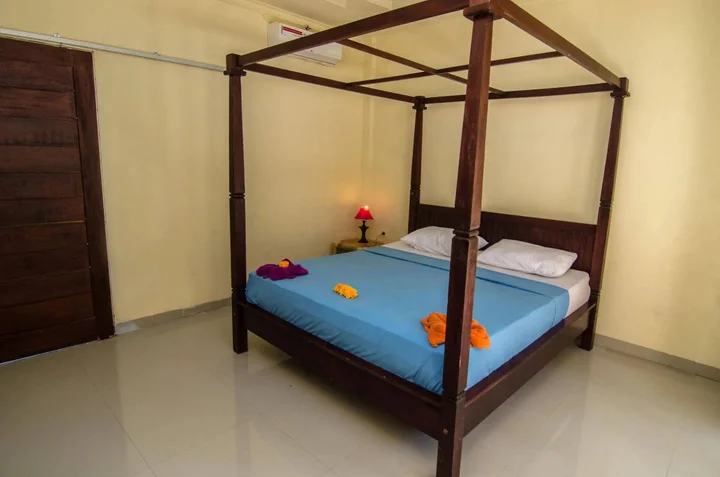 Бунутан: Rising Star Dive Resort