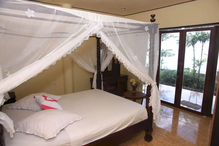 Бунутан: Rising Star Dive Resort