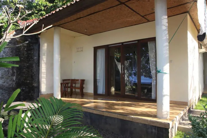 Бунутан: Rising Star Dive Resort