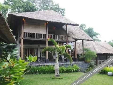 Тегаллаланг: Villa Constance