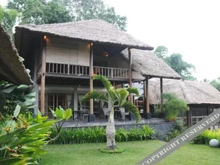 Тегаллаланг: Villa Constance