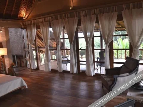Тегаллаланг: Villa Constance