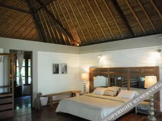 Тегаллаланг: Villa Constance