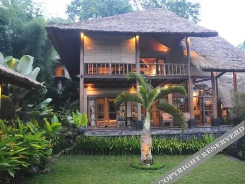 Тегаллаланг: Villa Constance