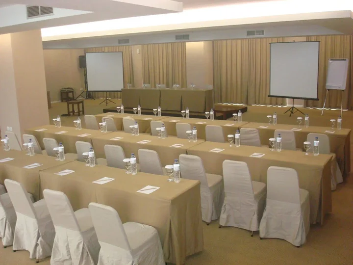 Пеканбару: Hotel Dafam Pekanbaru