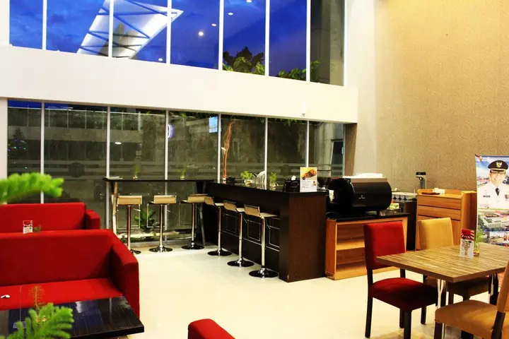 Пеканбару: Hotel Dafam Pekanbaru