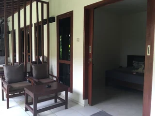 Гили Траванган: D'Gilian Bungalow