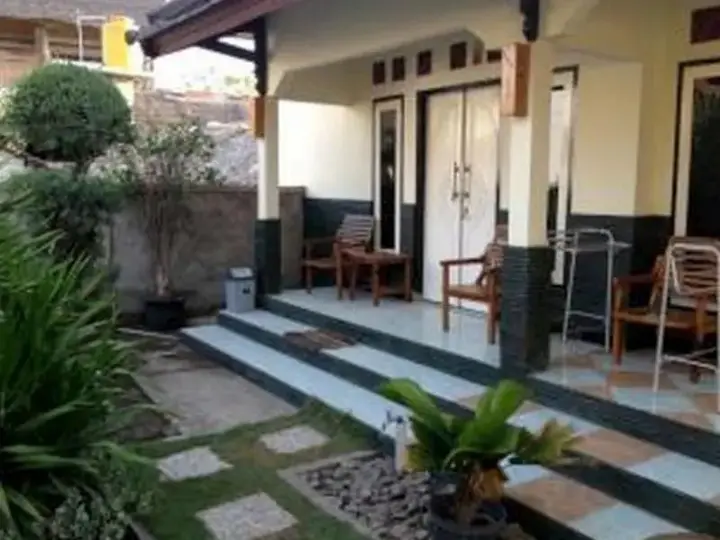 Гили Траванган: Icha Cottage