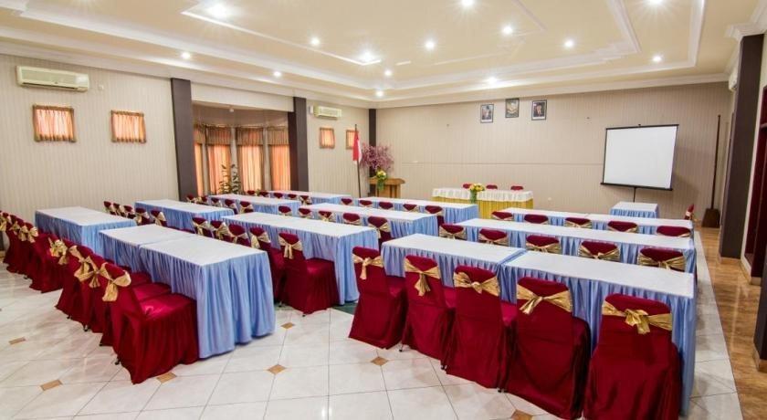 Мадиун: Hotel Setia Budi Madiun