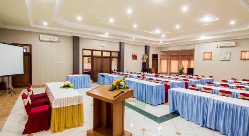 Мадиун: Hotel Setia Budi Madiun