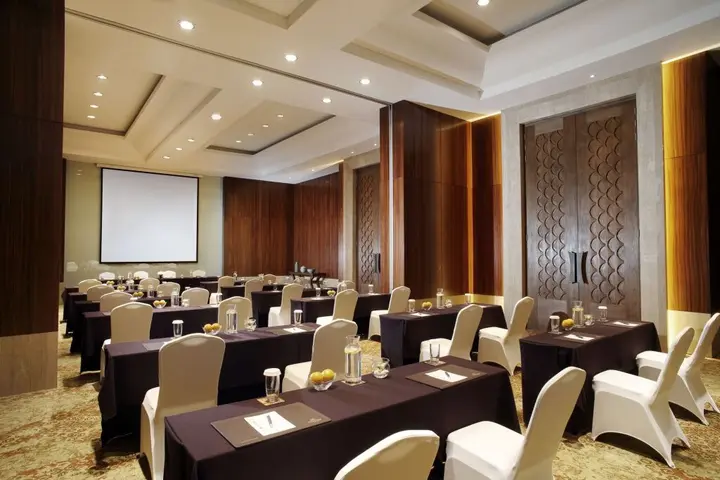 Батуретно: Hotel Tentrem Yogyakarta